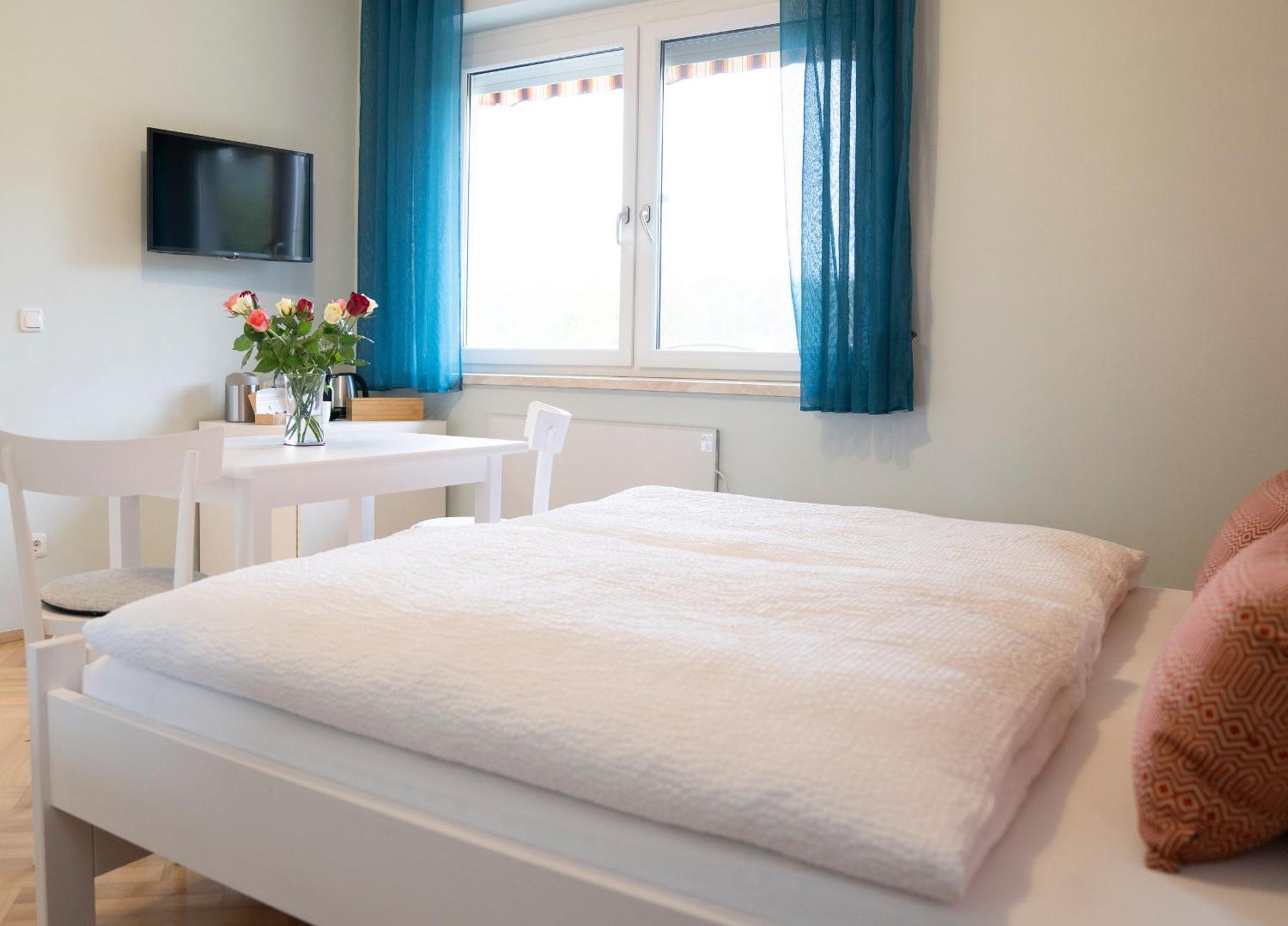 Sittersdorf B&B Goesselsdorfer Seeblick מראה חיצוני תמונה